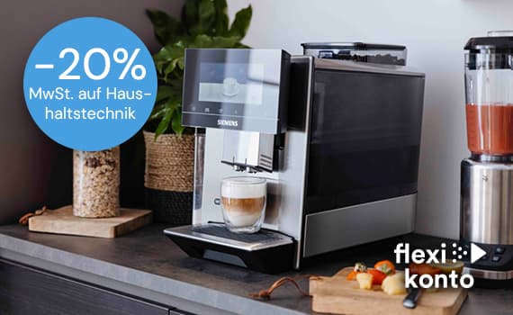 -20% MwSt. auf Haushaltstechnik – Siemens Kaffeemaschine auf Küchenarbeitsplatte neben Mixer und Schneidebrett mit Gemüse